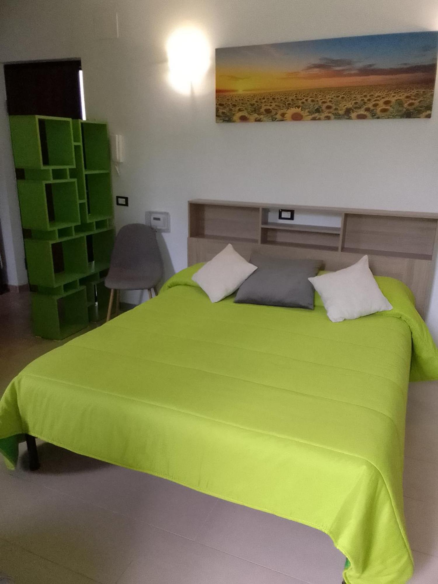 Il Girasole Apartment *